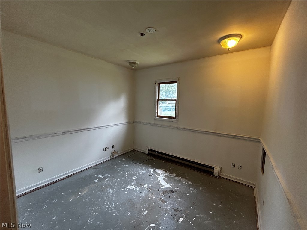 1915 Flint Avenue Property Photo 13