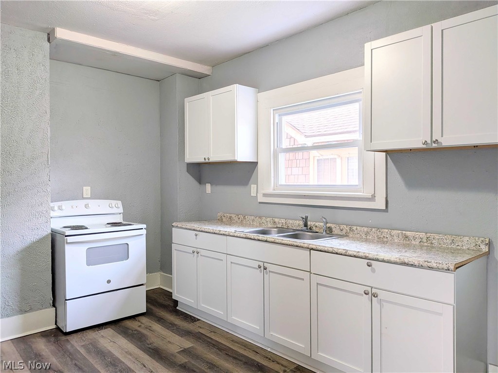 864 10th Street Ne Property Photo 6