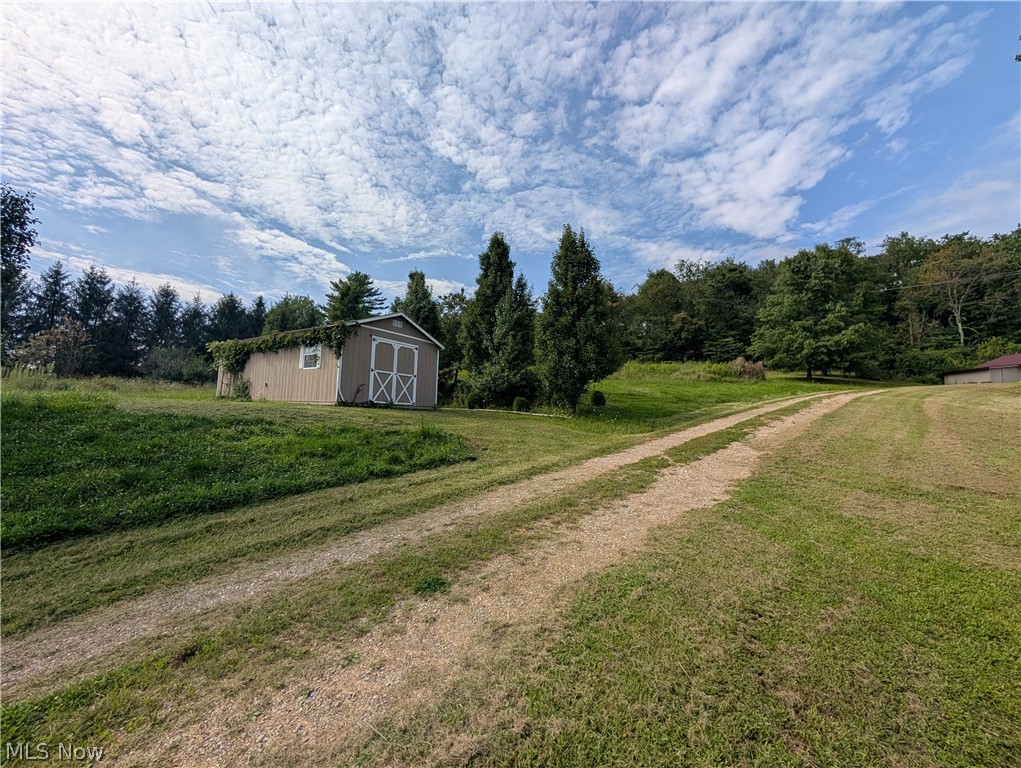 10811 Freedom Road Property Photo 6