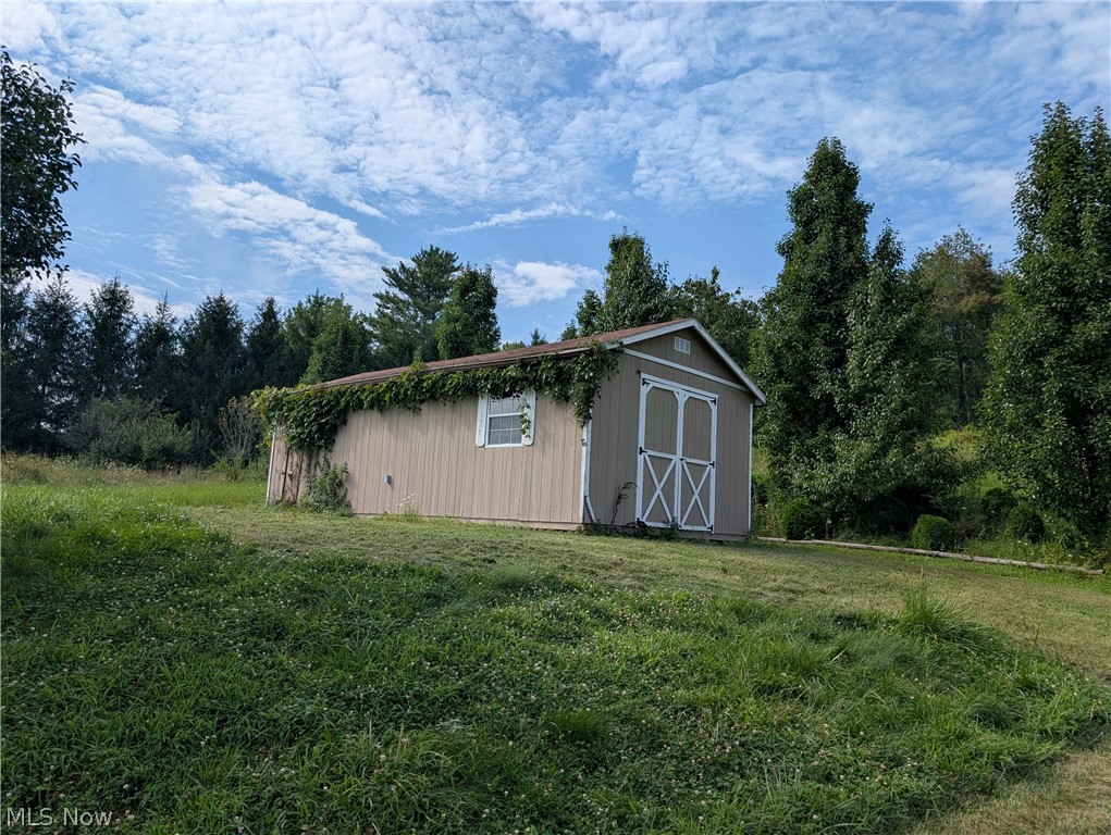 10811 Freedom Road Property Photo 7