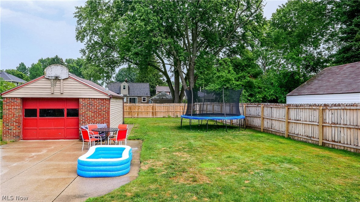 61 Hawk Avenue Property Photo 2