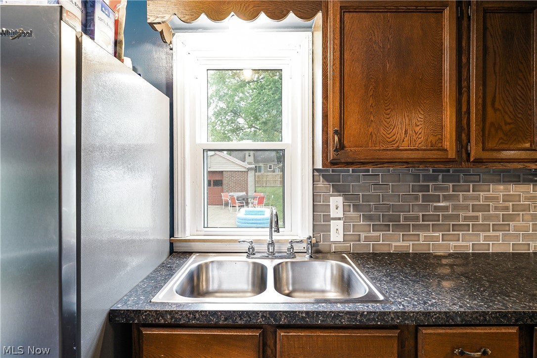 61 Hawk Avenue Property Photo 5