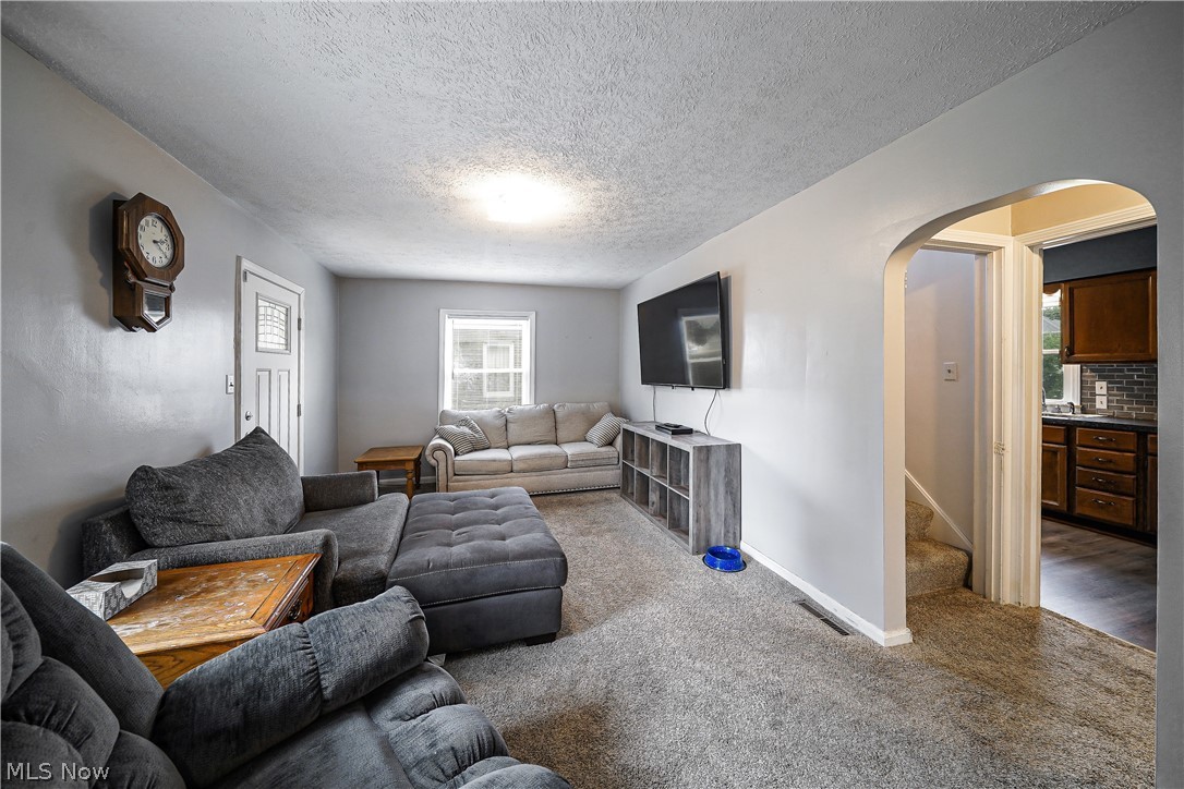 61 Hawk Avenue Property Photo 11