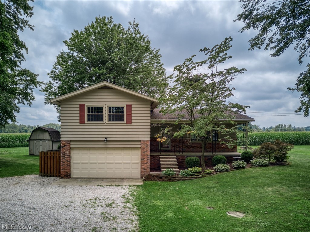 496 Howe Road Property Photo 1