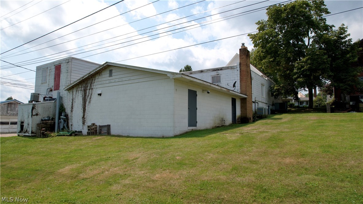 211 Yoder Avenue Ne Property Photo 4