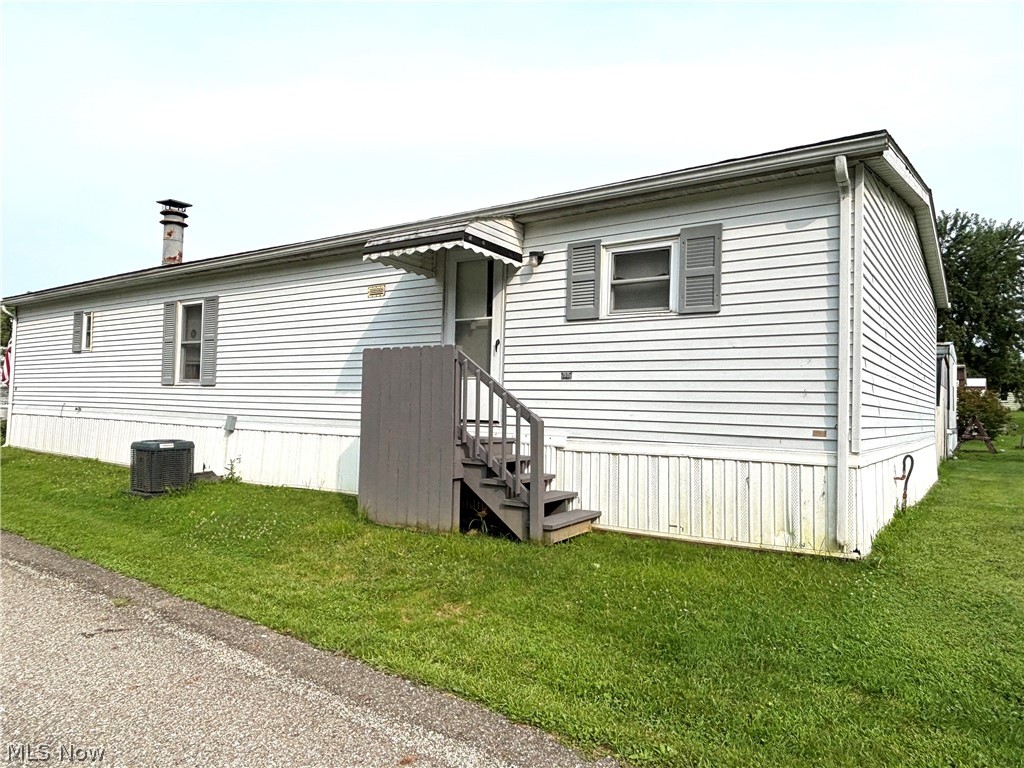 9230 State Route 45 42 Property Photo 1