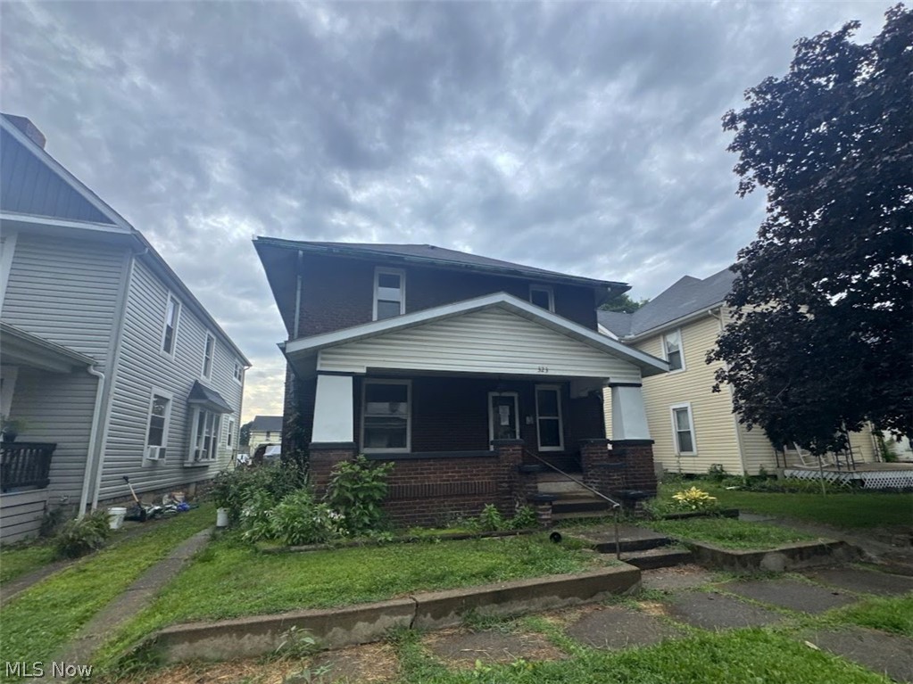 323 S 9th Street