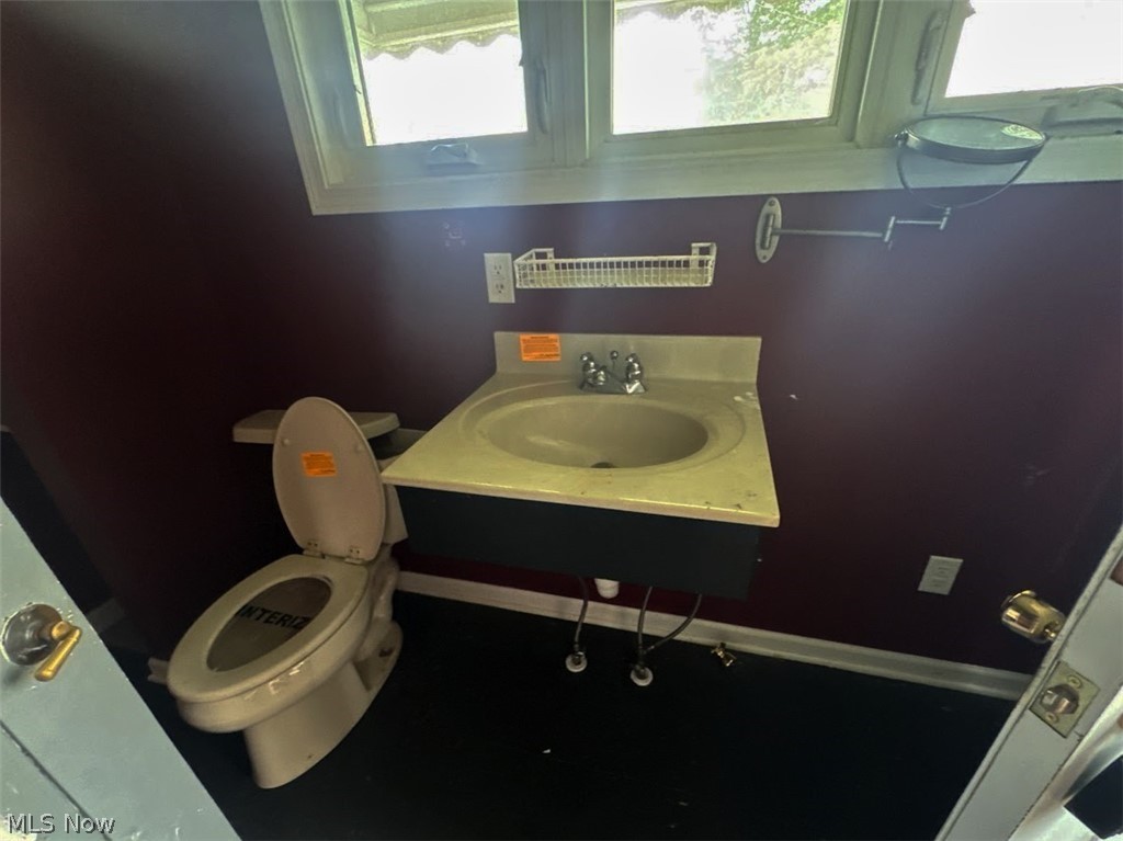 323 S 9th Street Property Photo 5