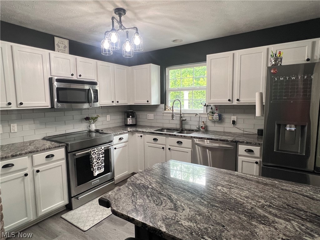 10523 Herrington Drive Property Photo 8