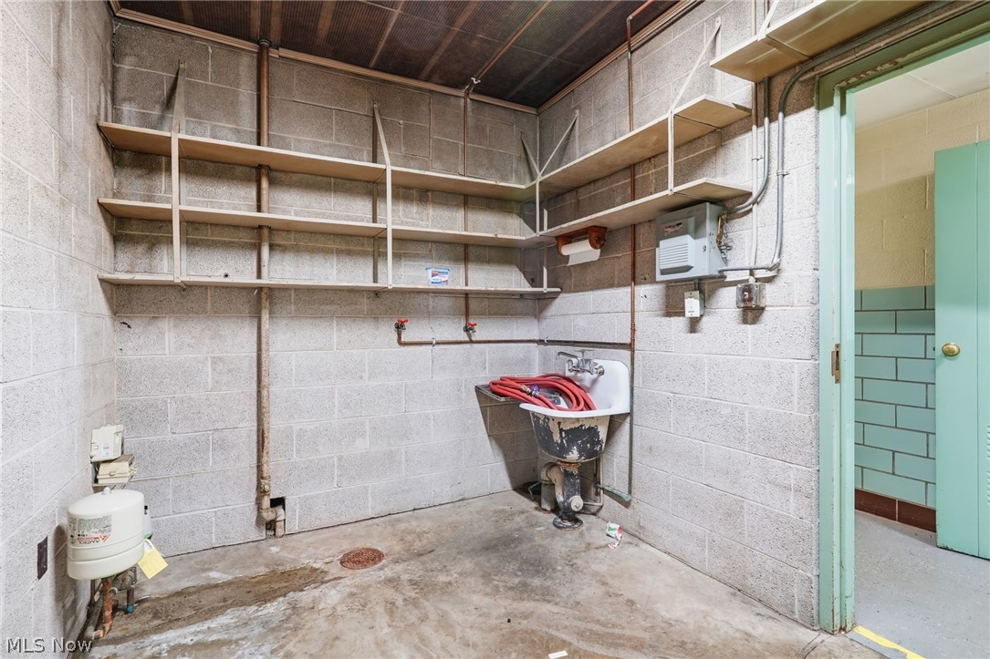 115 Exchange Street Property Photo 29