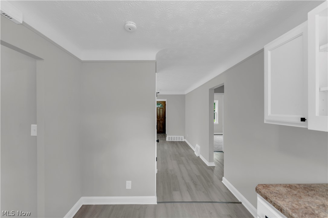 465 E 272 Street Property Photo 19