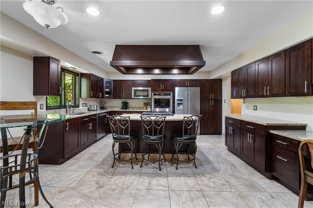 37523 Arlington Drive Property Photo 12