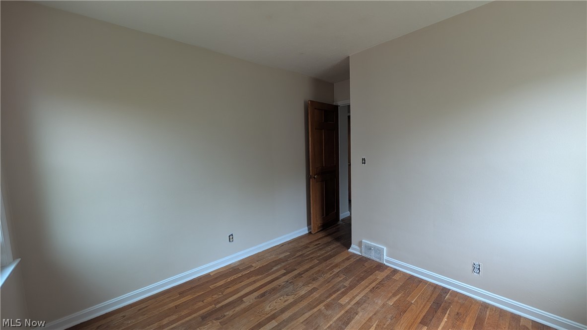 270 E 330th Street Property Photo 11