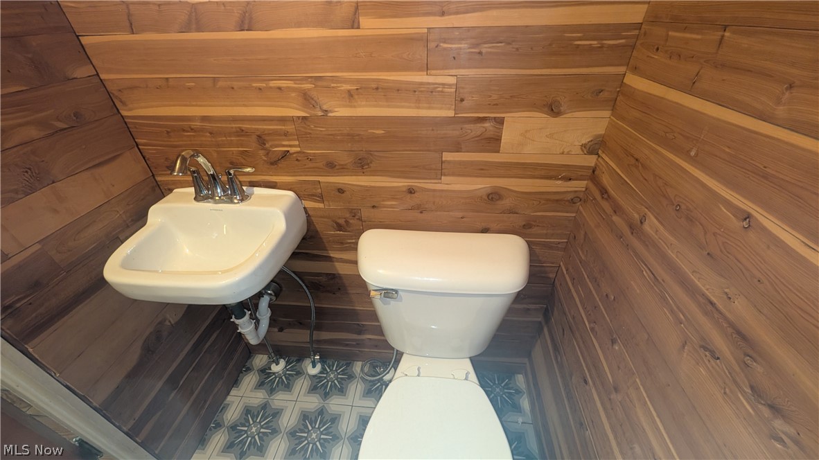 270 E 330th Street Property Photo 18