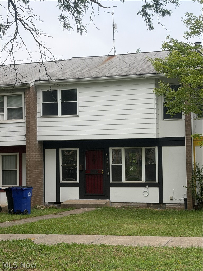 9409 Manor Avenue Property Photo 1