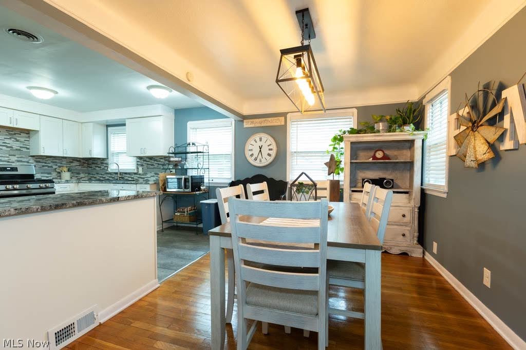 4507 Kenmore Avenue Property Photo 9