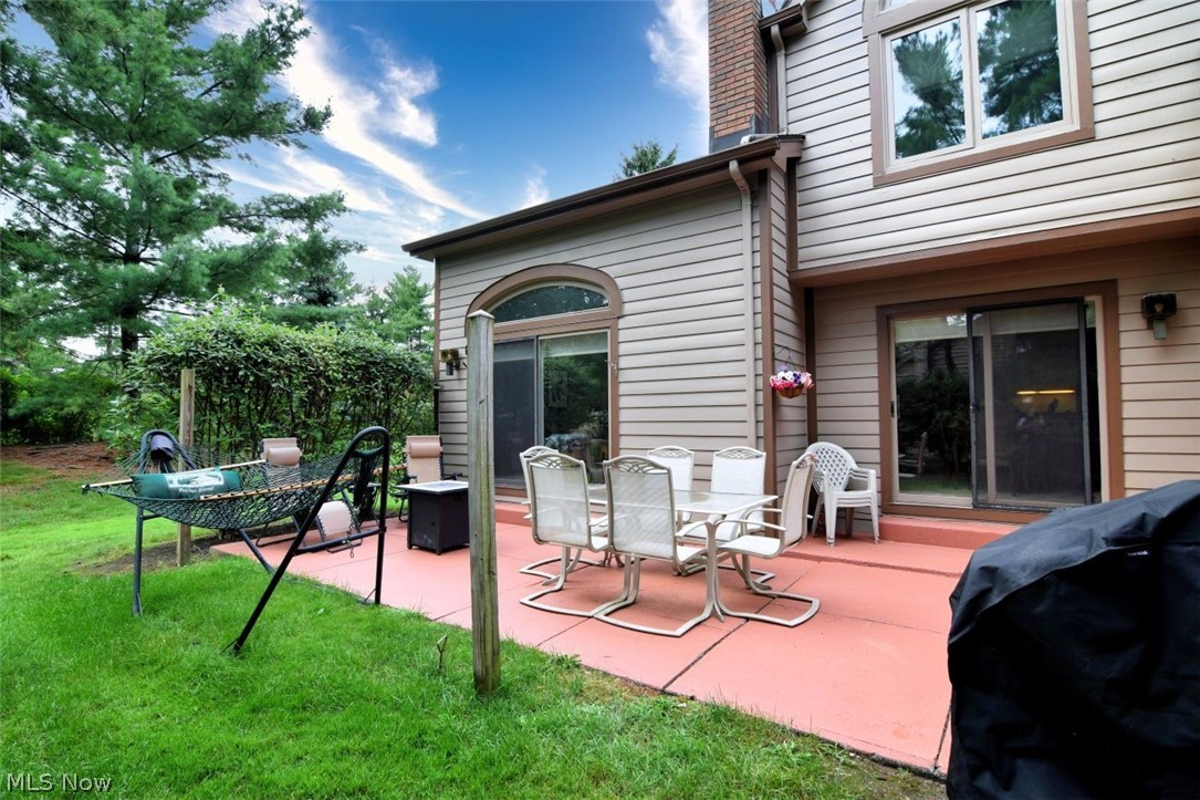 10 Windrush Property Photo 35