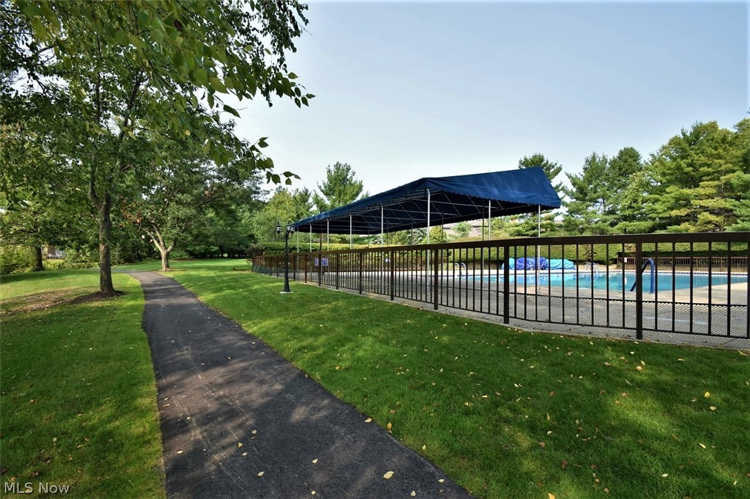 10 Windrush Property Photo 40
