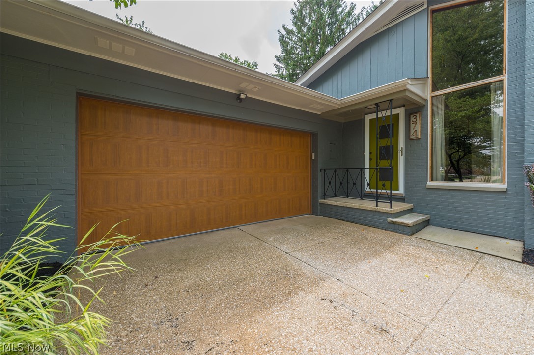 374 Bradley Road Property Photo 4