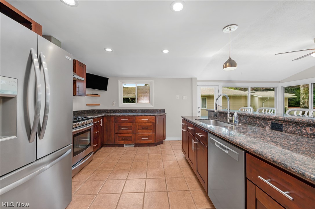 374 Bradley Road Property Photo 15