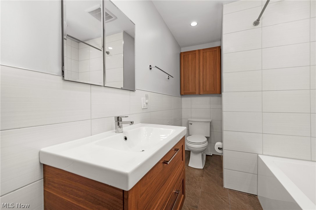 374 Bradley Road Property Photo 23