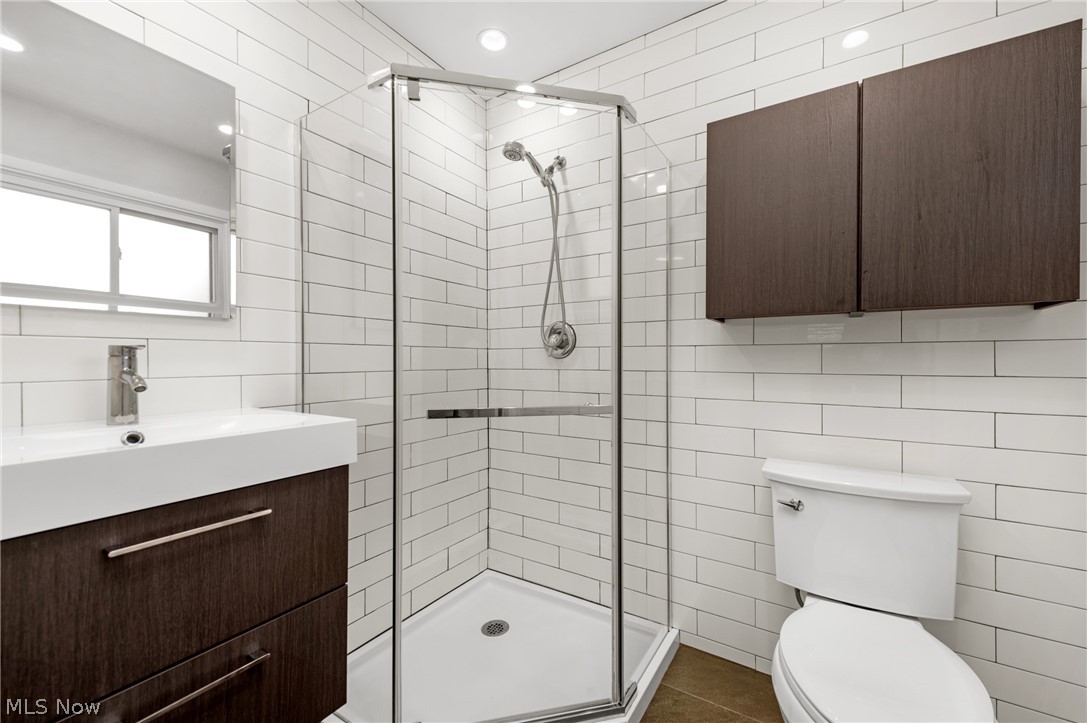 374 Bradley Road Property Photo 36