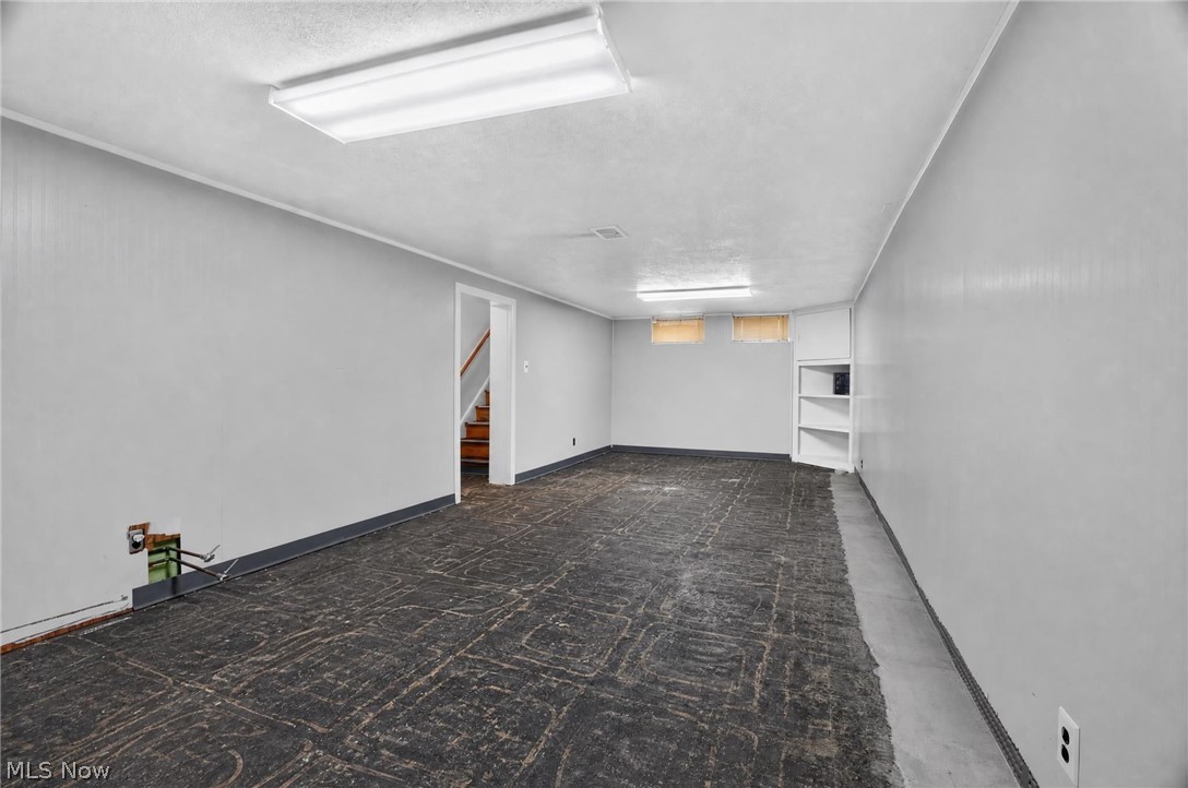 2239 Larchmont Drive Property Photo 29