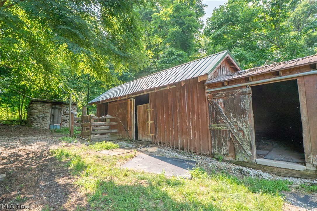 767 E West Salem Road Property Photo 33
