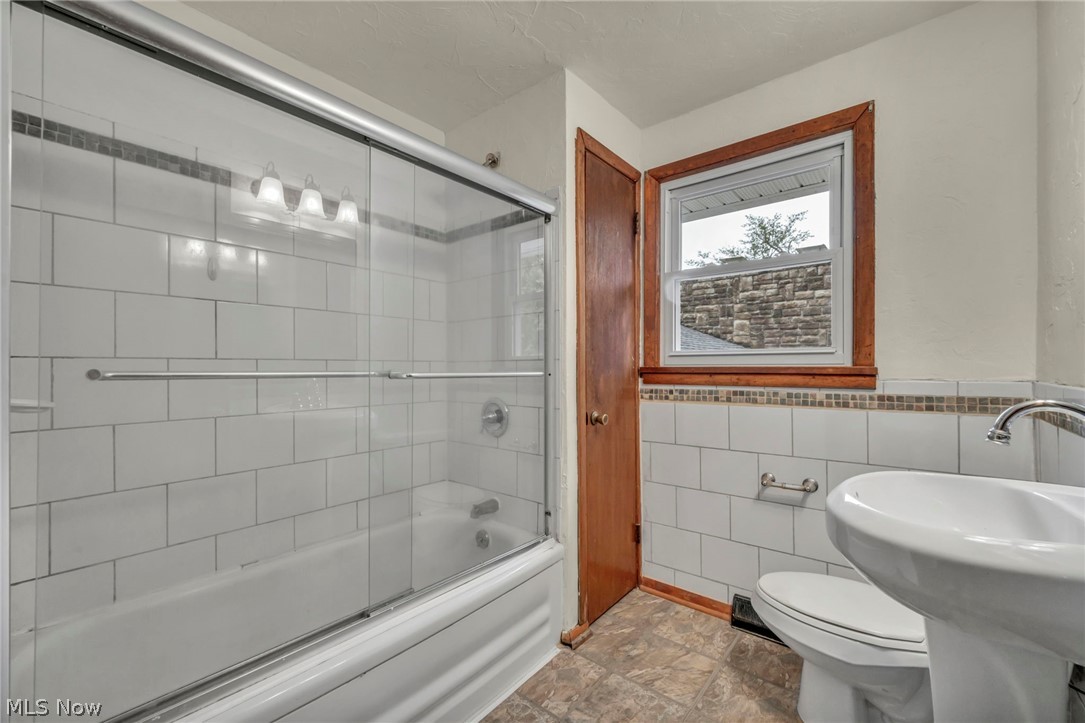 131 Yunker Court Property Photo 34