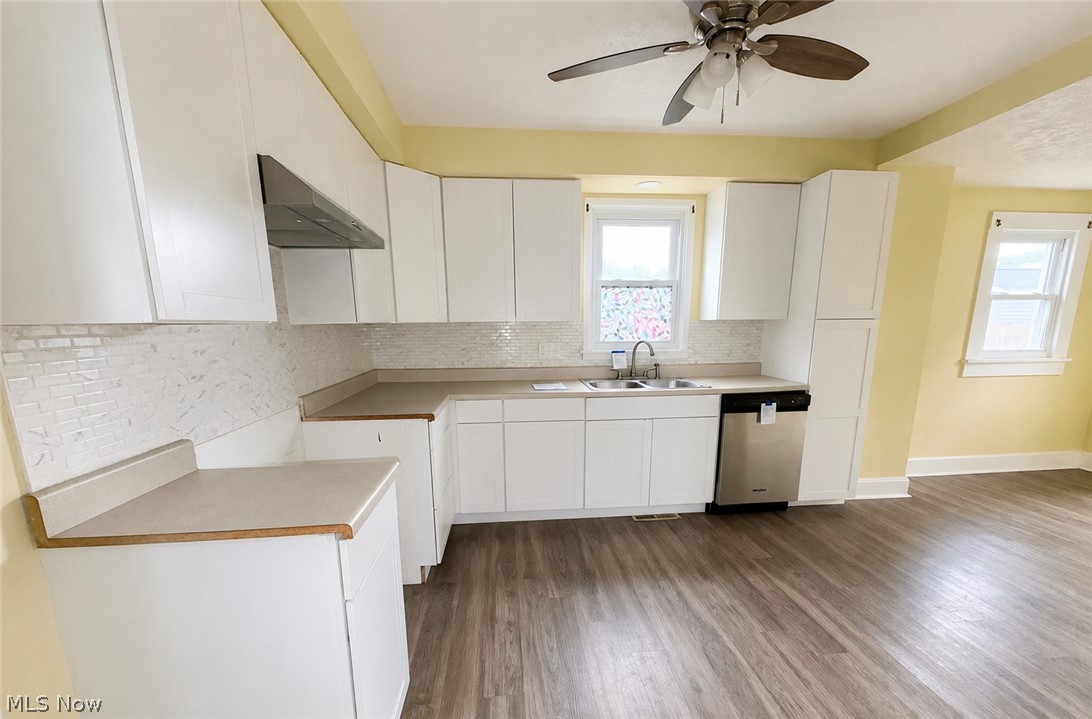 30 E Channel Street Property Photo 7