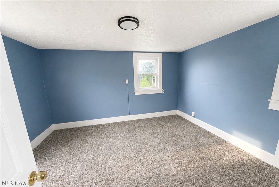 30 E Channel Street Property Photo 10