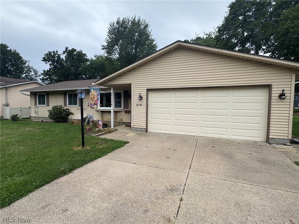 6116 Thunderbird Drive Property Photo 2