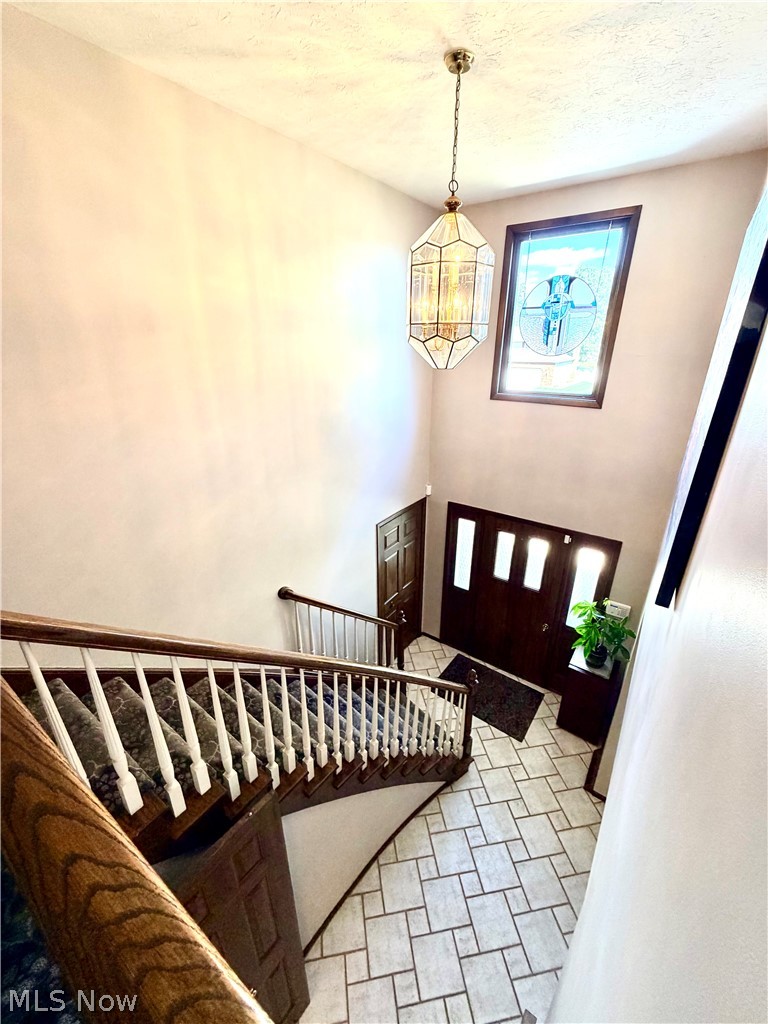 6672 Beverly May Drive Property Photo 4