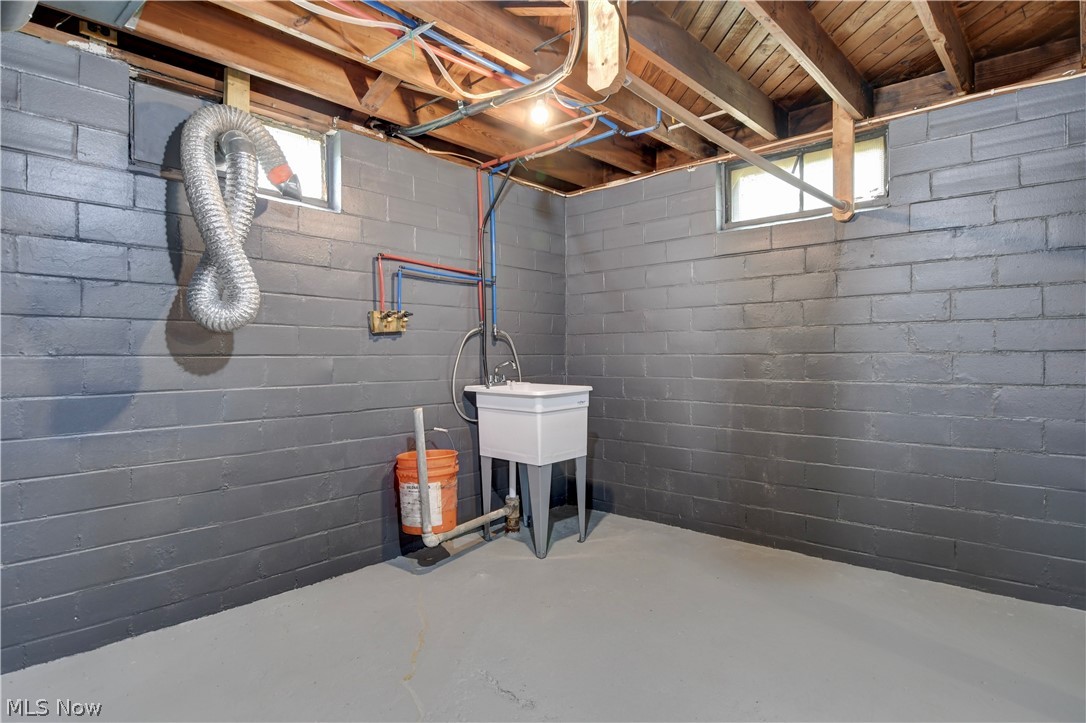 2929 Helen Place Nw Property Photo 22