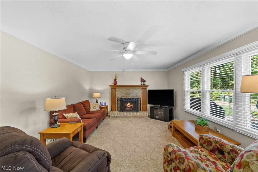 376 Creekside Drive Property Photo 11