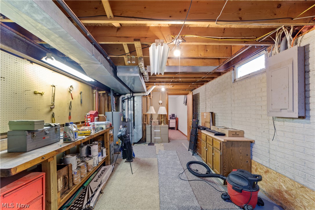 376 Creekside Drive Property Photo 36