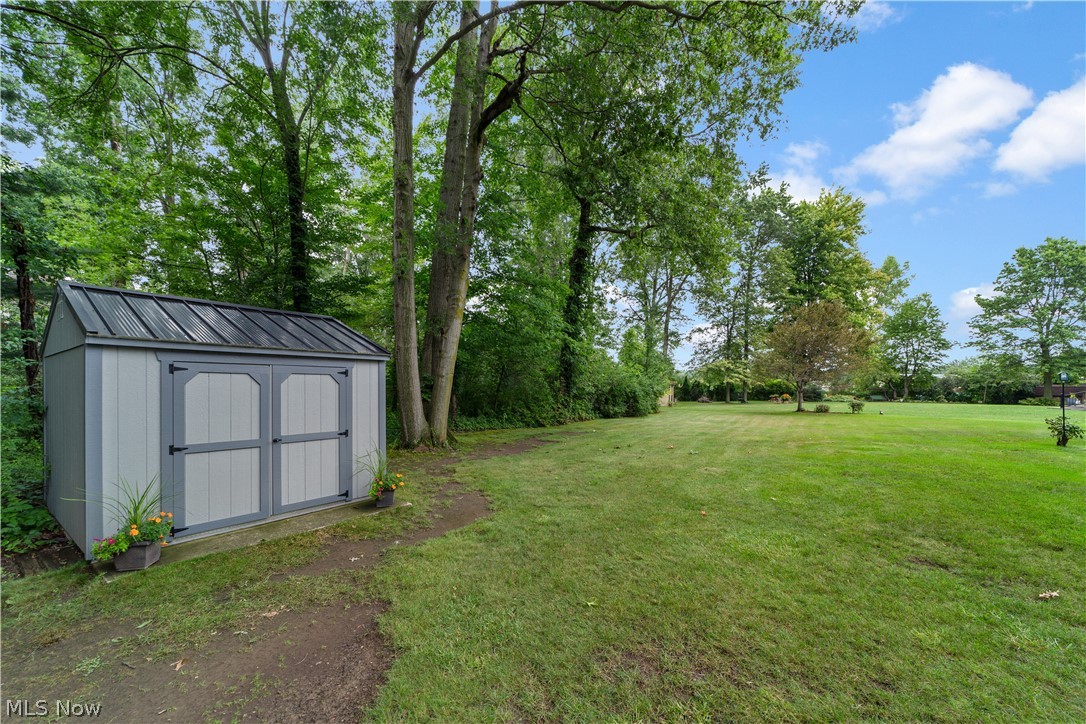 376 Creekside Drive Property Photo 41