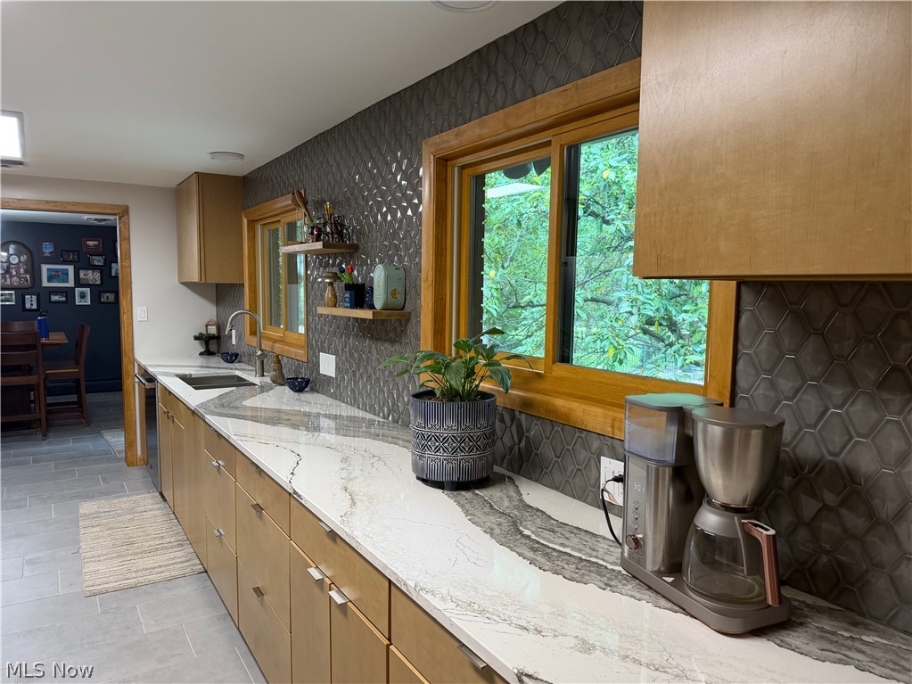1510 Brookview Drive Property Photo 2