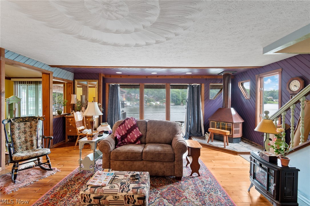 3867 Bay Path Drive Property Photo 13