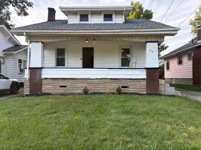 328 Marmion Avenue