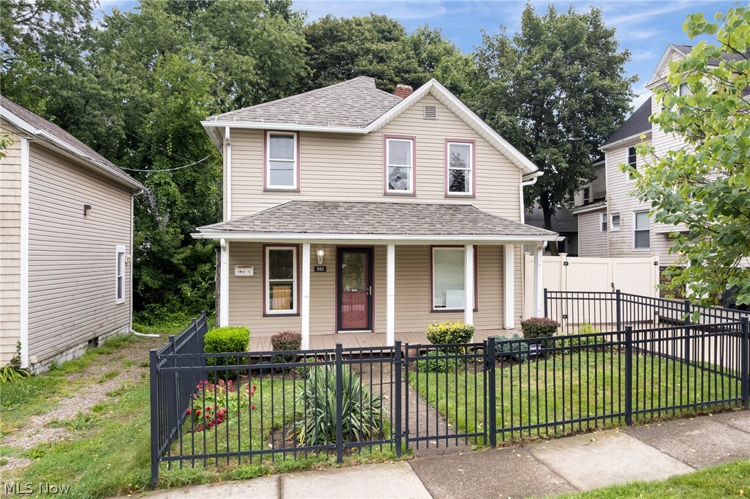 543 Allyn Street Property Photo 1