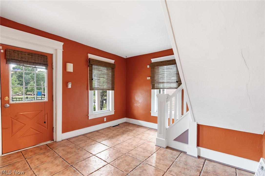 543 Allyn Street Property Photo 5