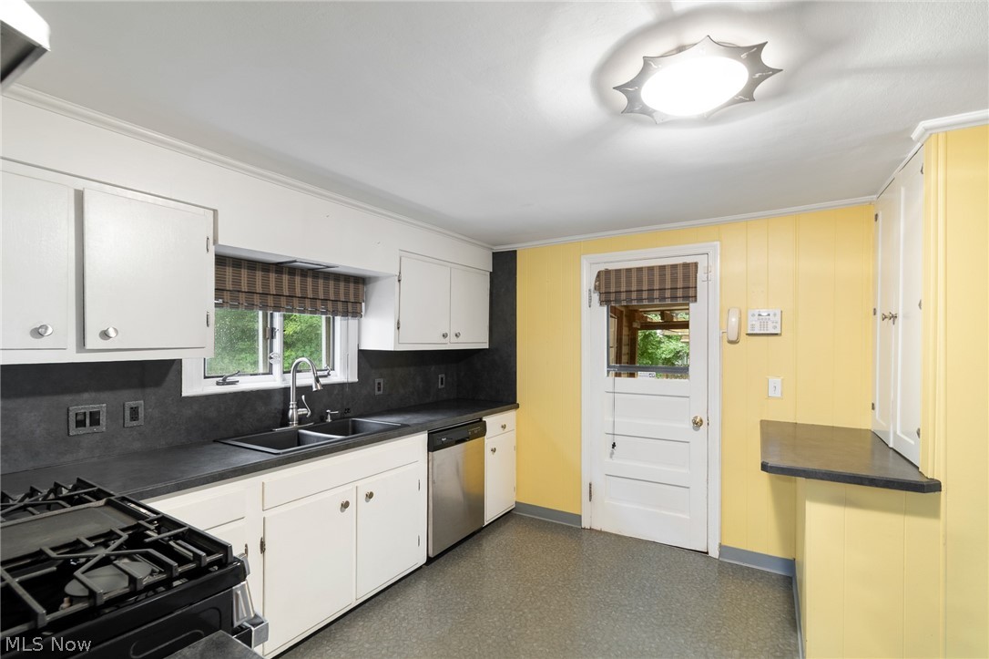 543 Allyn Street Property Photo 14
