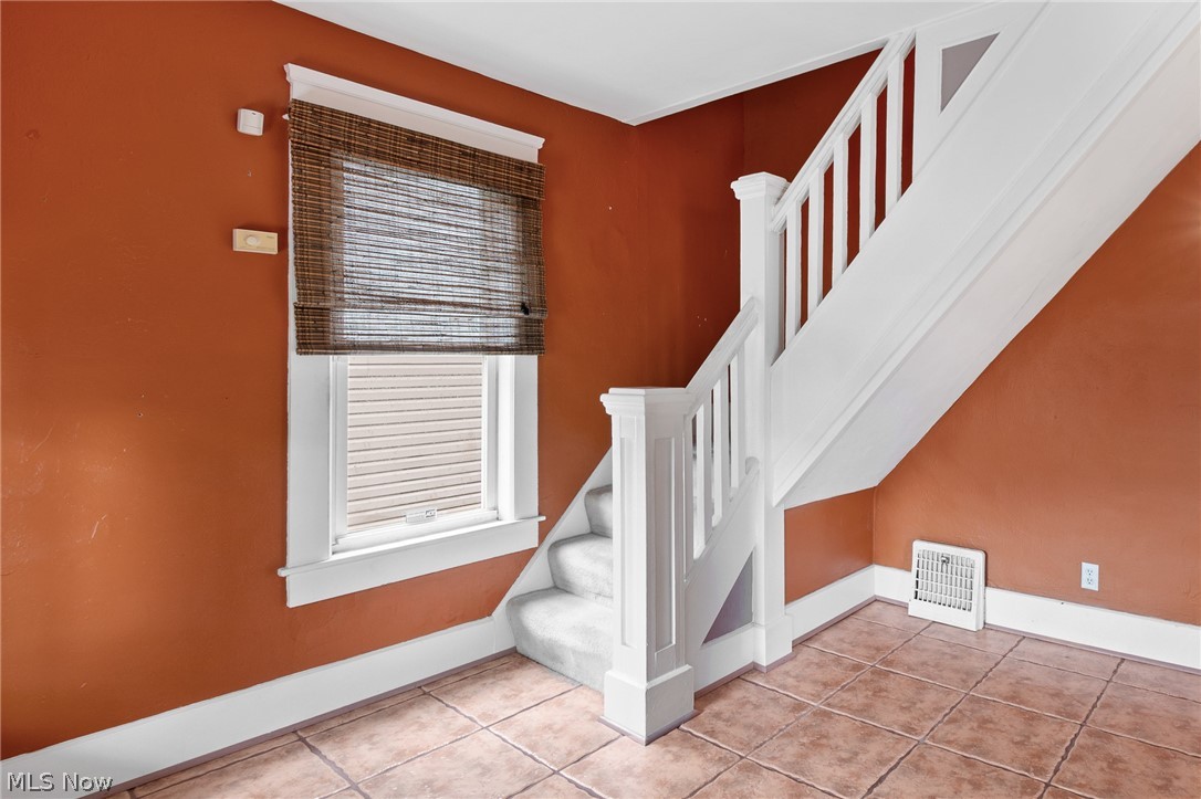 543 Allyn Street Property Photo 20