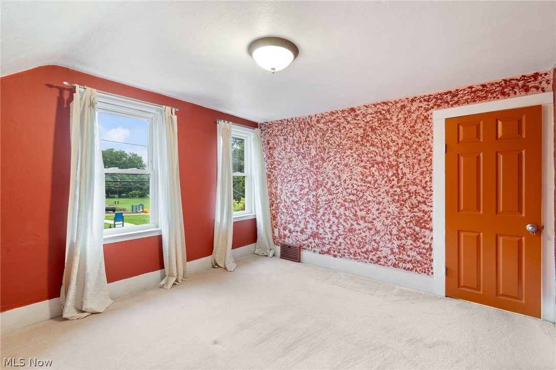 543 Allyn Street Property Photo 23