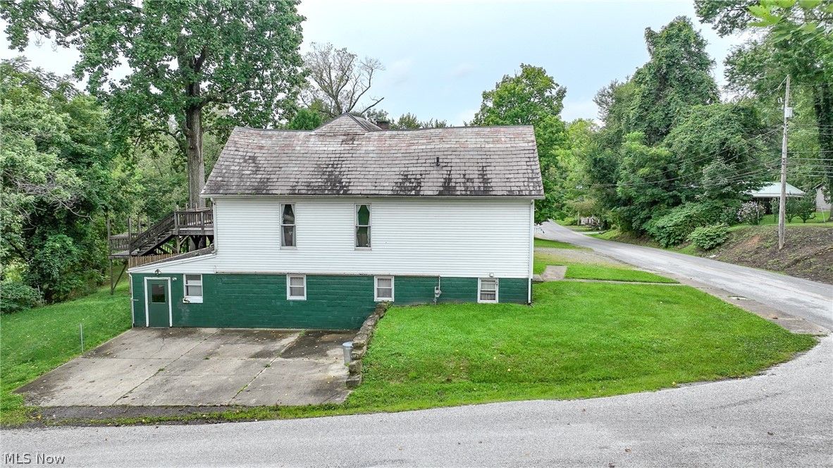 980 Shamrock Drive Property Photo 4