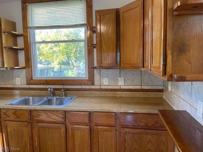 1396 Madison Avenue Property Photo 16