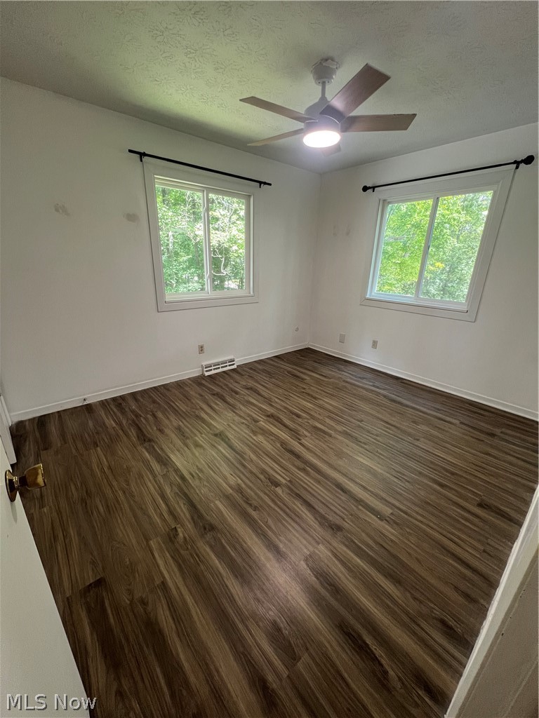 2850 Long Road Property Photo 2