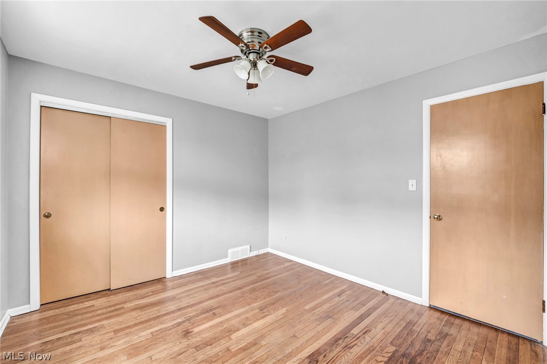 885 S Green Road Property Photo 12