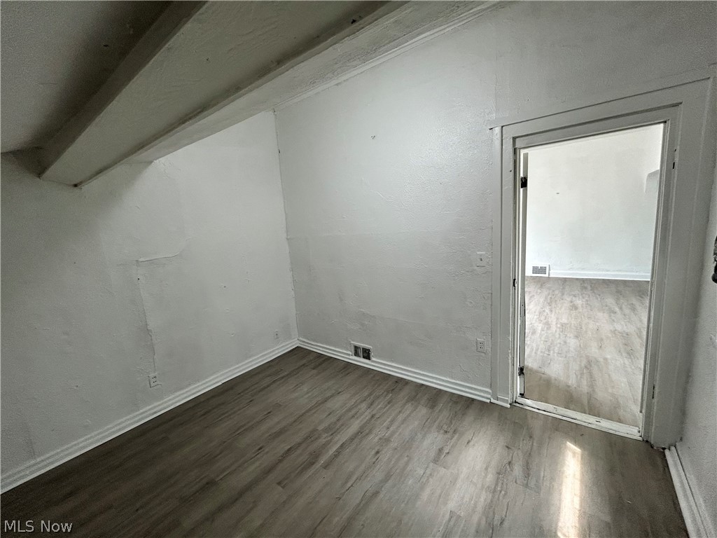 3654 E 53rd Street 1 Property Photo 11